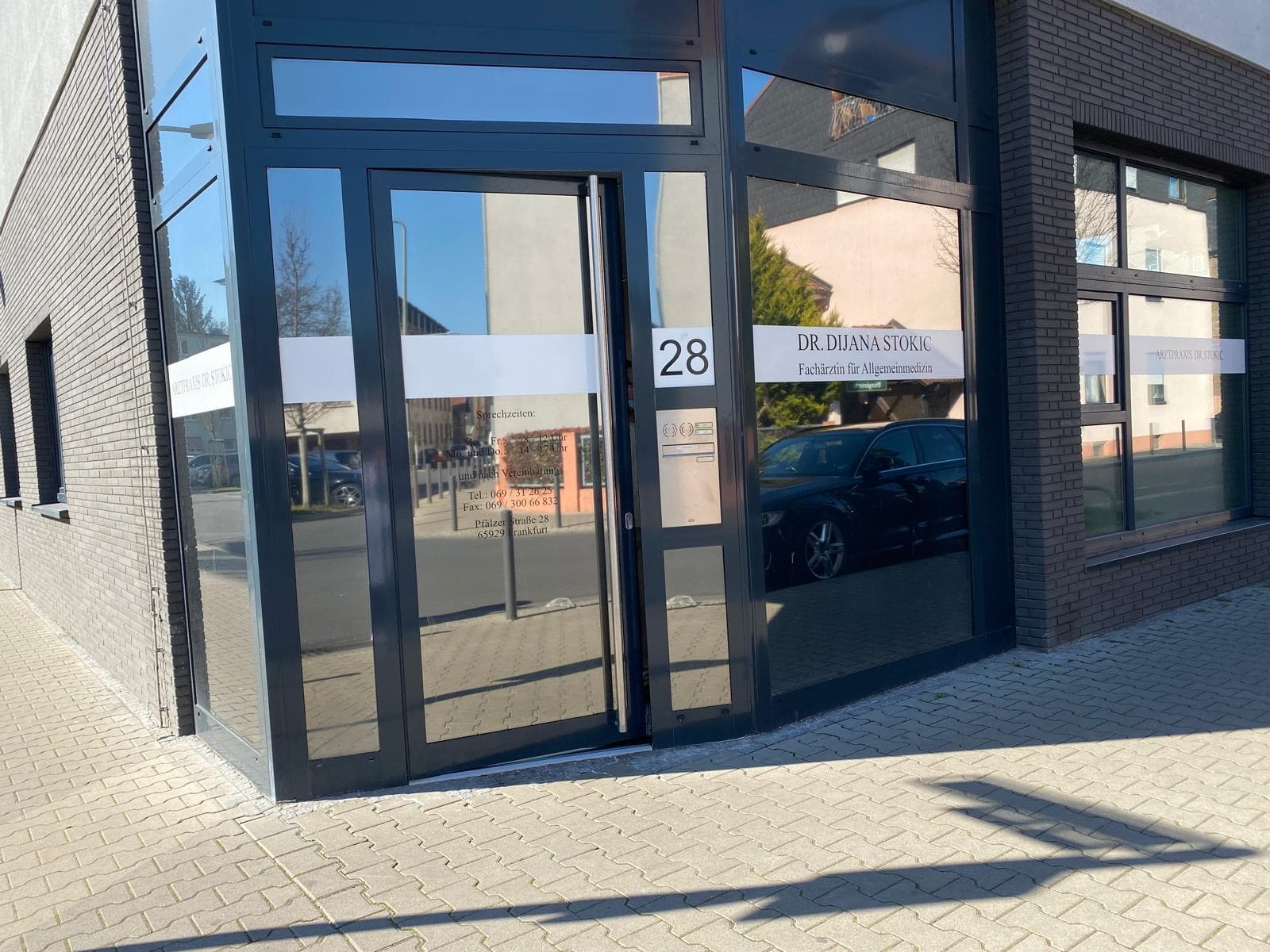 Praxis Dr. Stokić - Außenansicht